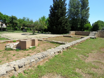 34 - LOUPIAN