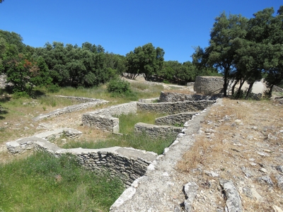 Nages et Roque de Viou